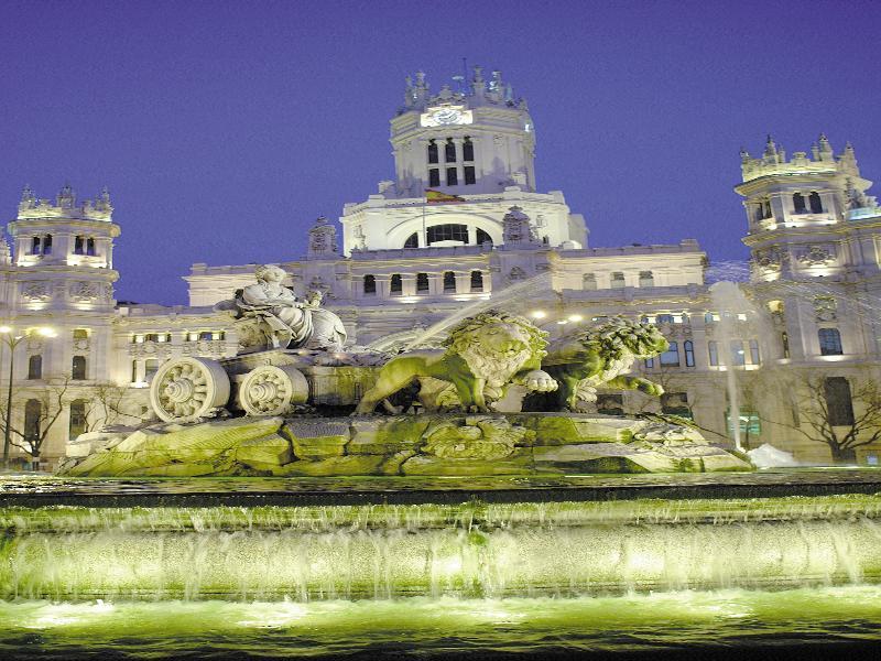 Barcelo Emperatriz Hotel Madrid Exterior photo